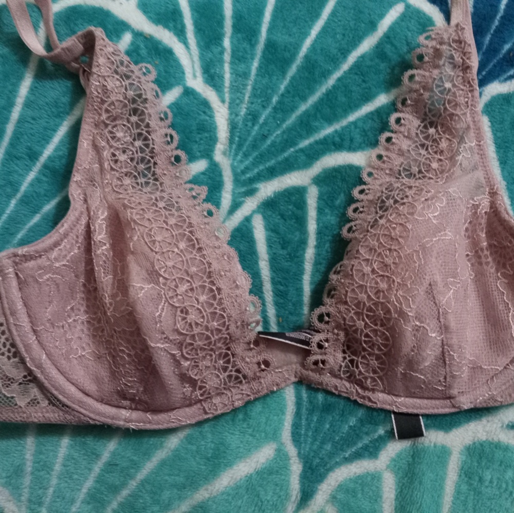 VS bralette 32C